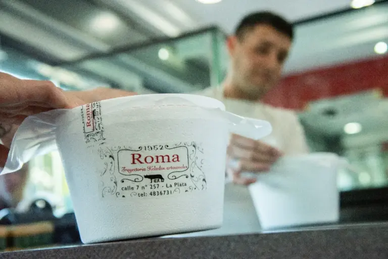 heladeriaroma005 768x512