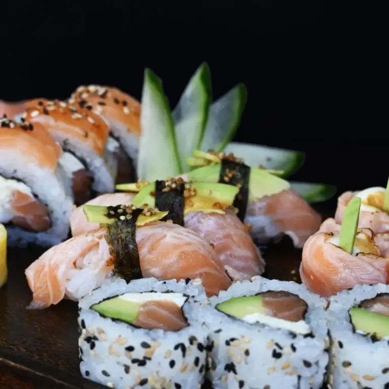 sushiworld004 768x768