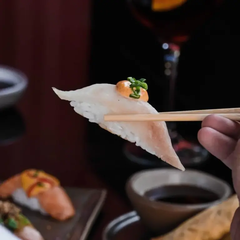 sushiworld005 768x768