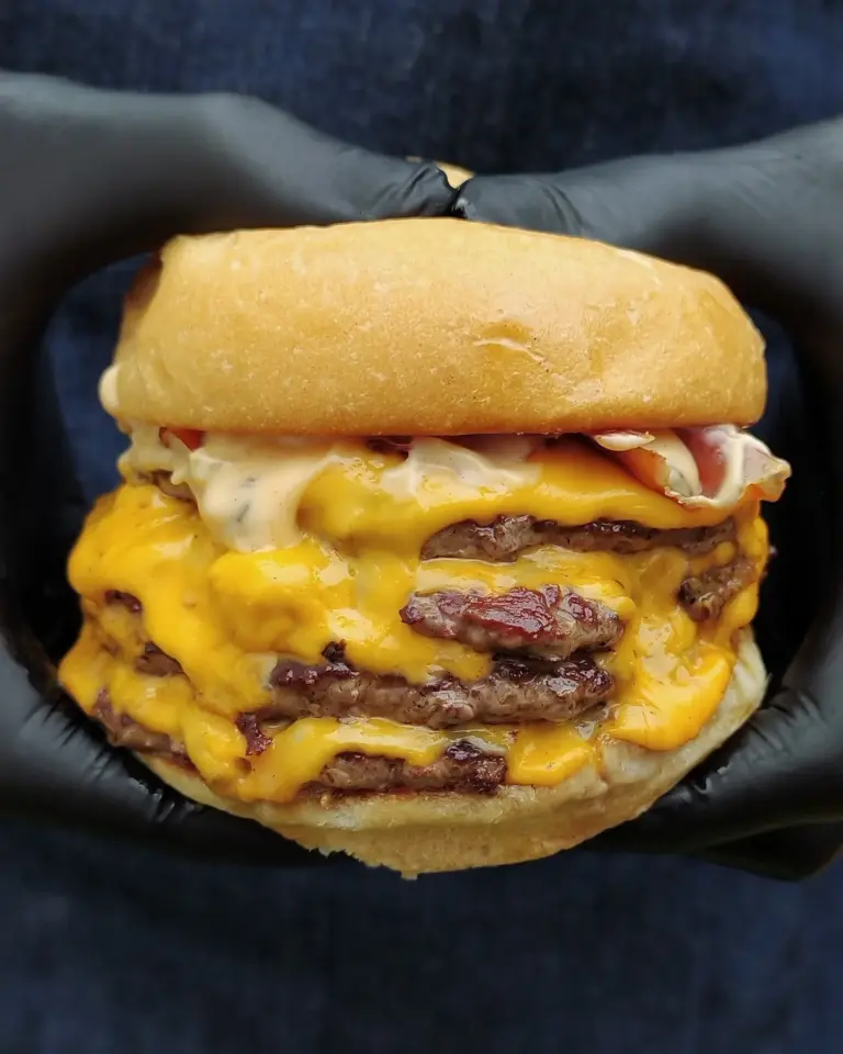 theburguercult004 768x960