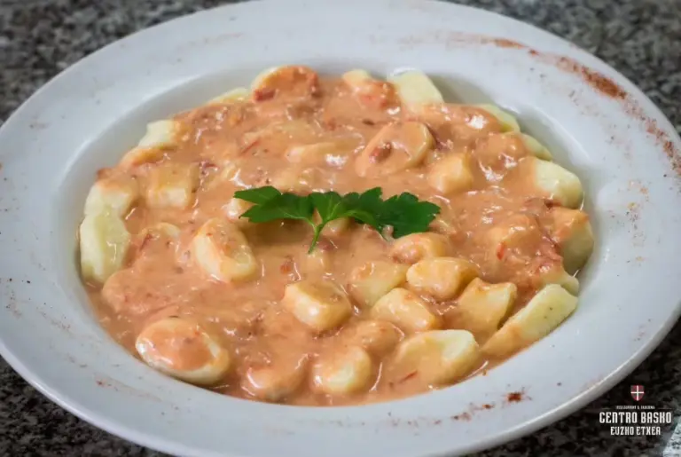 446580526 1872651139920531 3360847937713905188 n 768x515