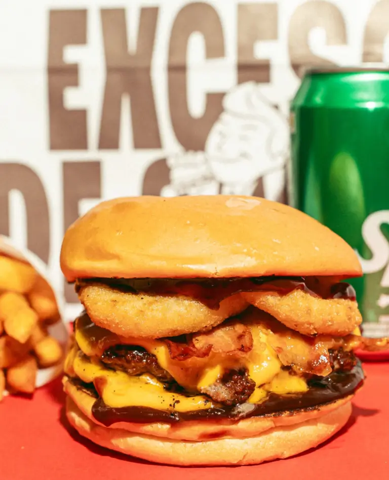 530203238 775244345669146 237408291875276277 n 768x949