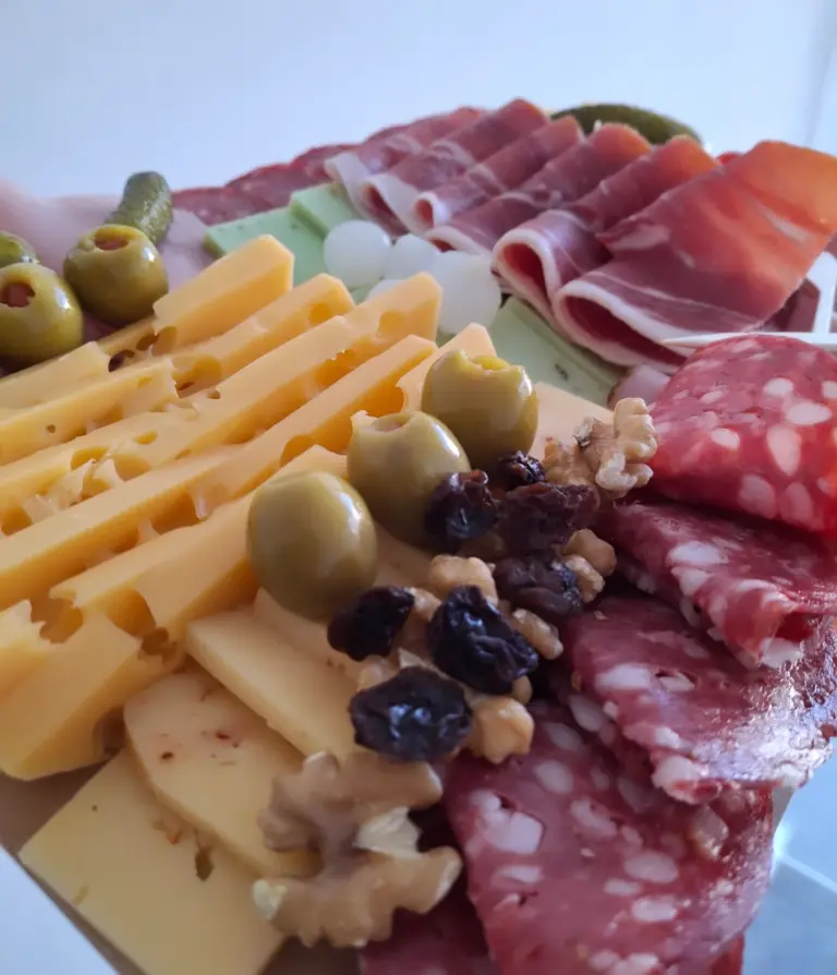 lasrapicada008 768x894